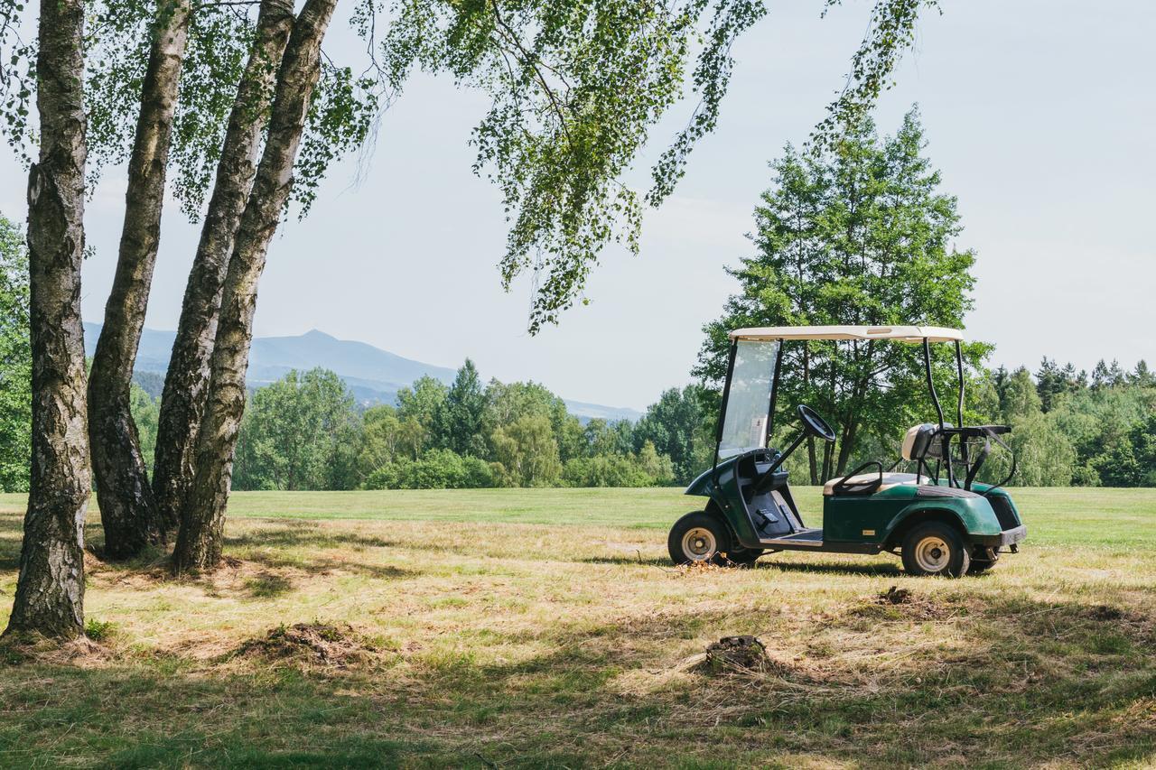 Resort Malevil Jablonné v Podještědí Exterior foto